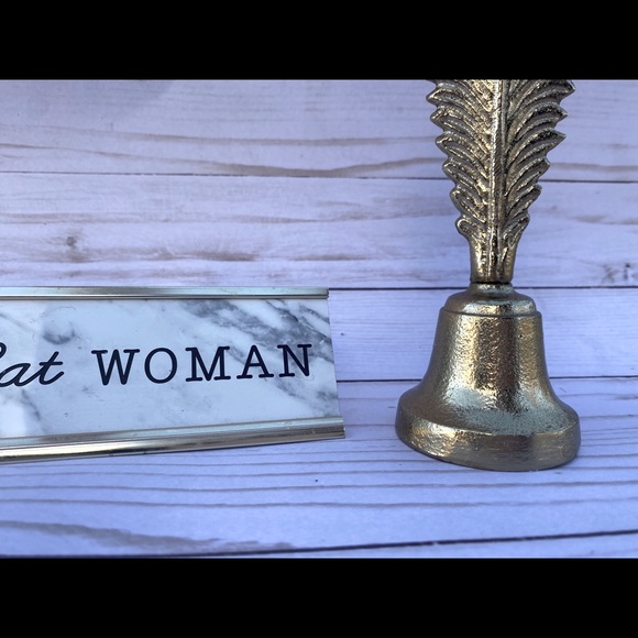 Gold Toned House Decor - Picture 5 of 5